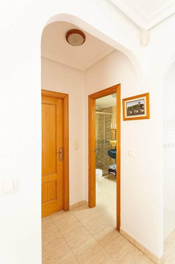 Bungalow Con Terraza La Mata Torre La Mata Exterior foto