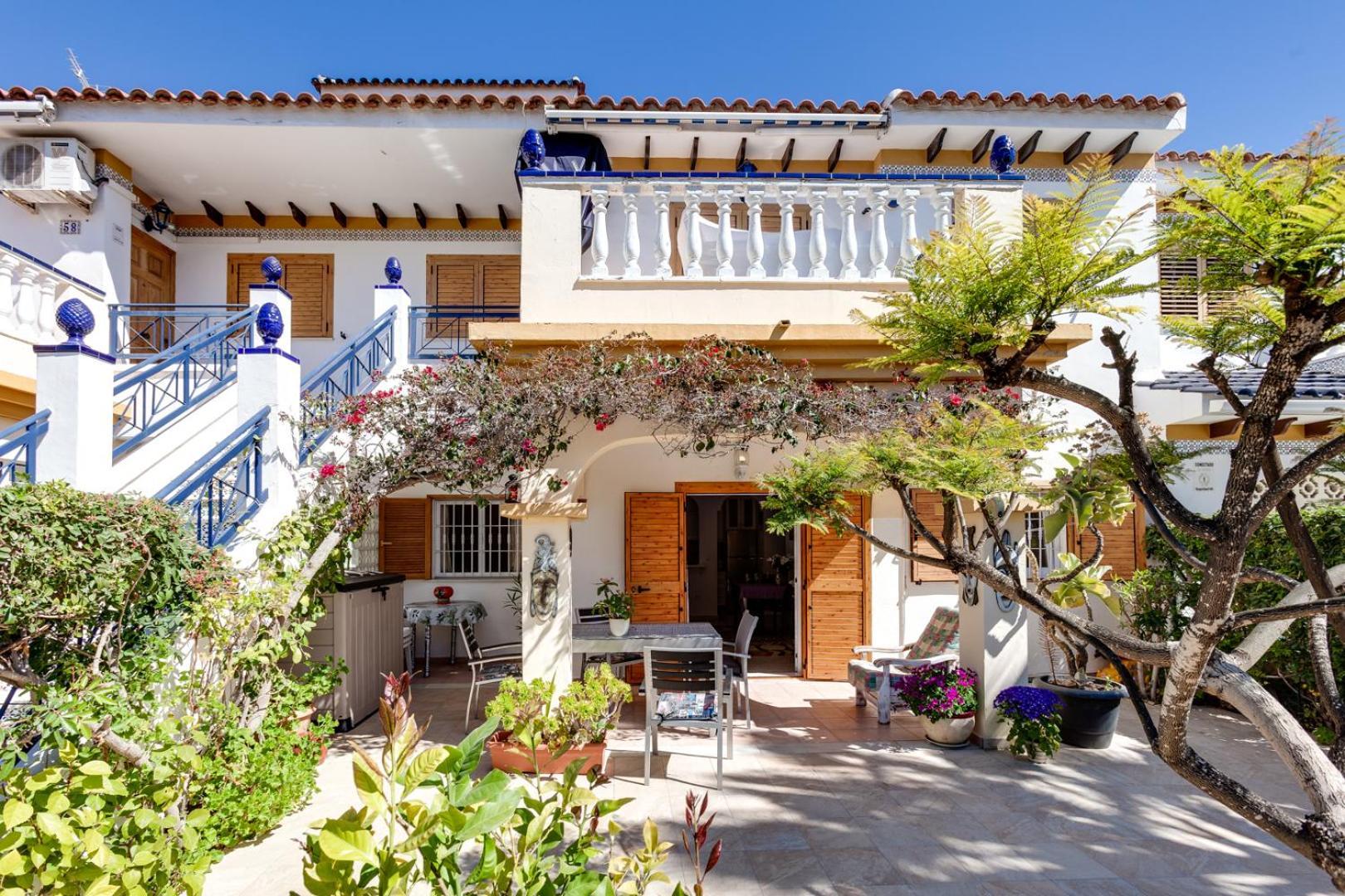 Bungalow Con Terraza La Mata Torre La Mata Exterior foto